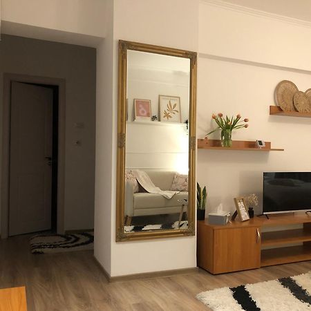 Tif Studio Râmnicu Vâlcea Kültér fotó